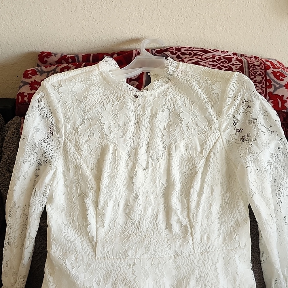 Dress - Picture 2 of 3